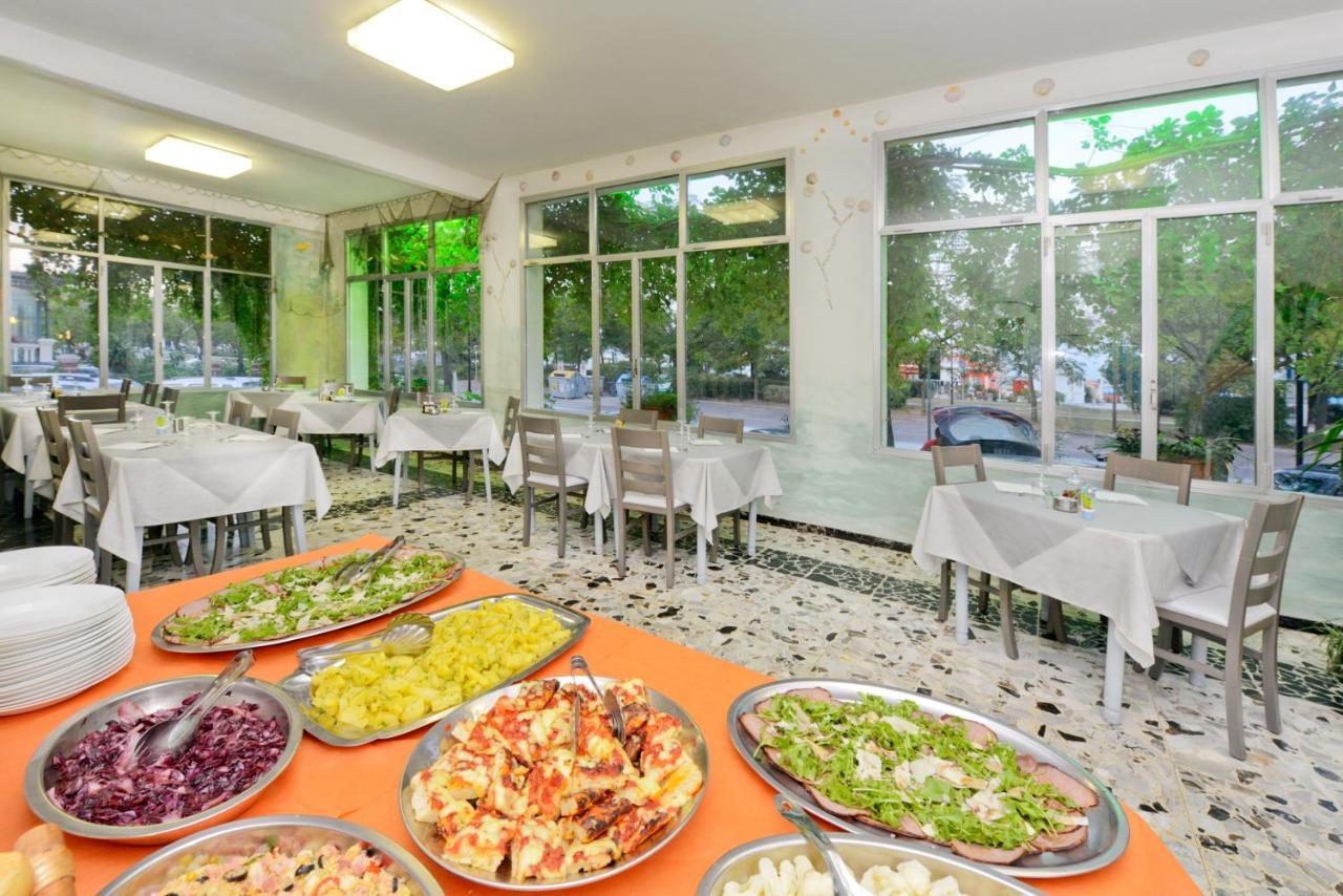 تْشيزيناتيكو Hotel Flora Capri المظهر الخارجي الصورة
