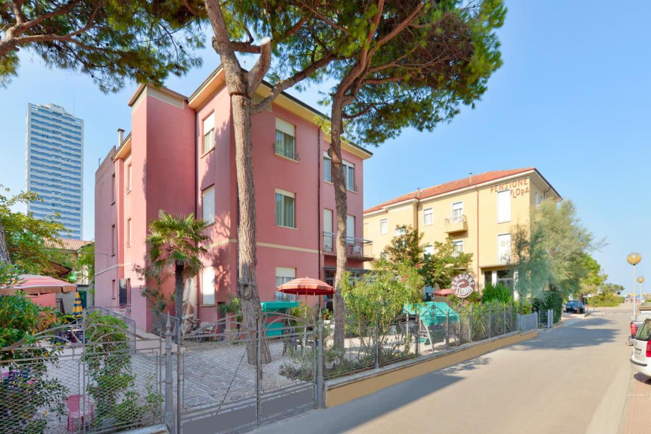 تْشيزيناتيكو Hotel Flora Capri المظهر الخارجي الصورة