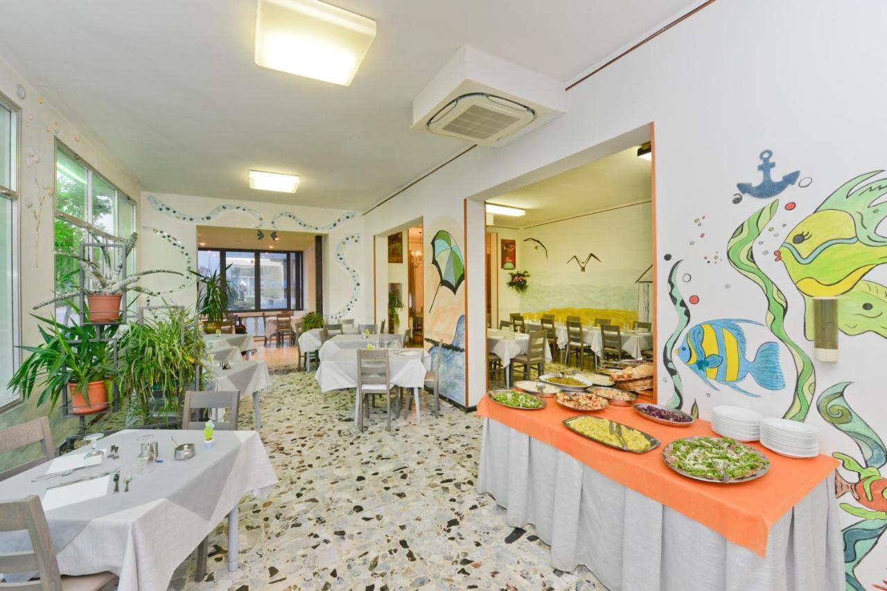 تْشيزيناتيكو Hotel Flora Capri المظهر الخارجي الصورة